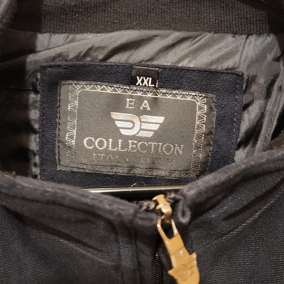 Black Jacket - Picture 3 of 3